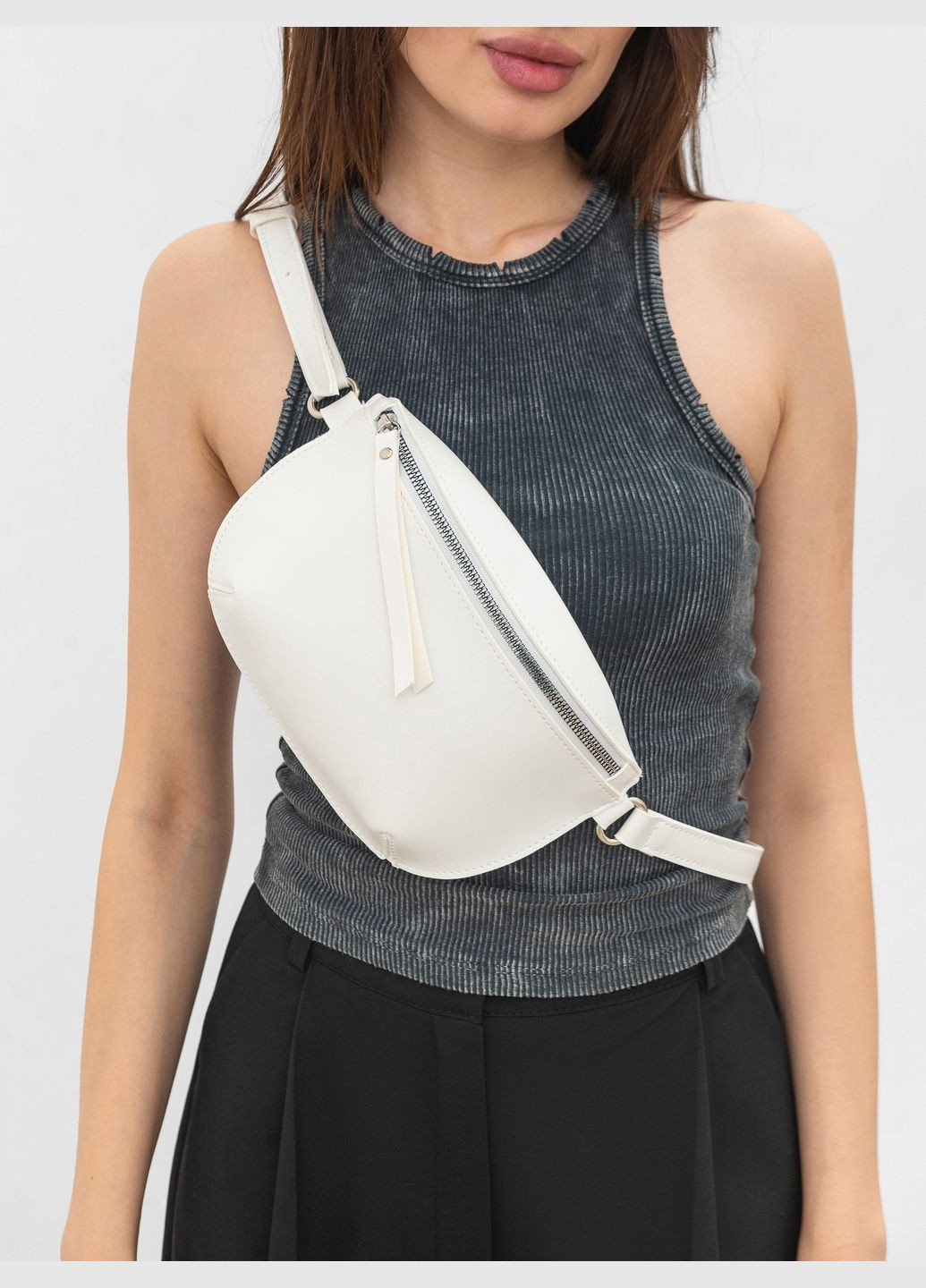 Бананка на тонком ремешке с молнией Romashka Дейлі-сіті (337510953)