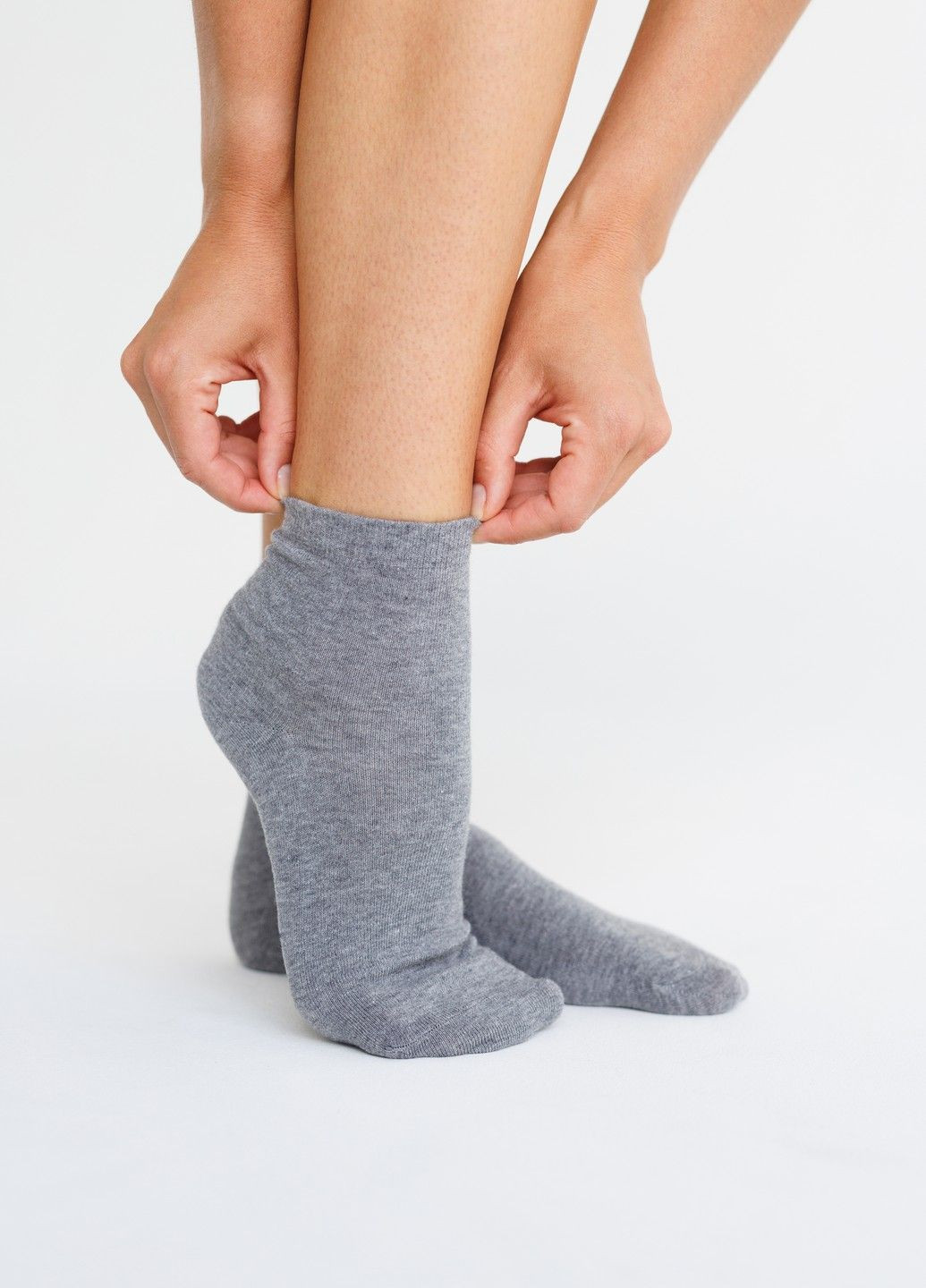 Сірі шкарпетки жіночі 35-38 сірий (6079022045011) Наталюкс однотонні (303933216)