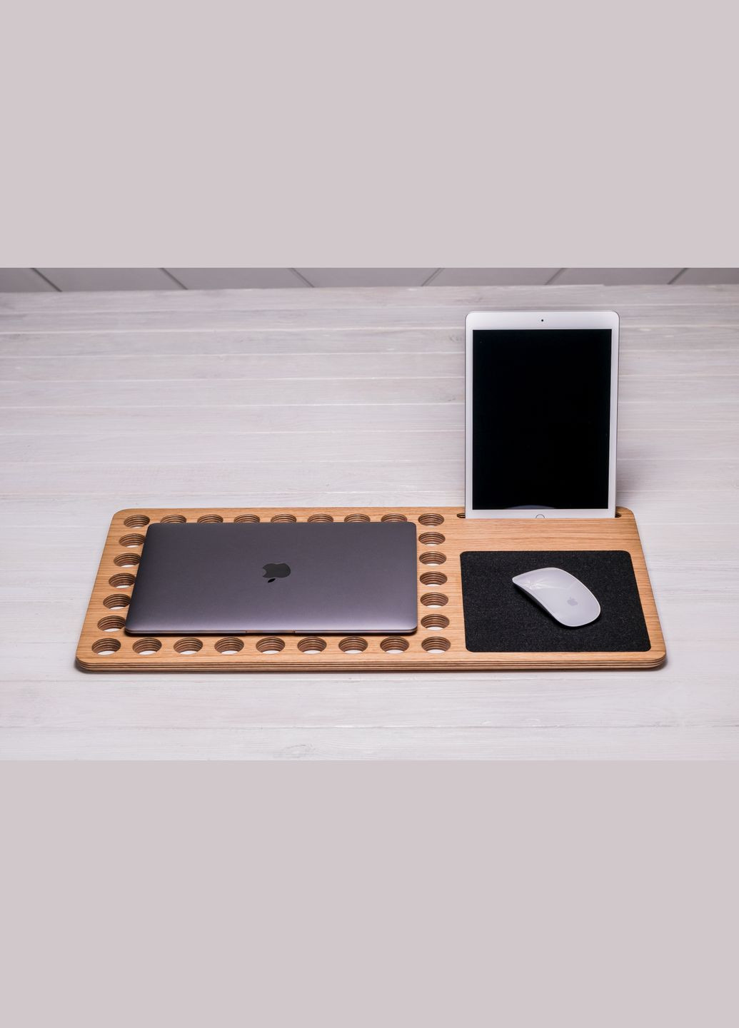 Подставка для ноутбука «AirDesk» M Органайзер под ноутбук и планшет с гравированием EcoWalnut (294052410)