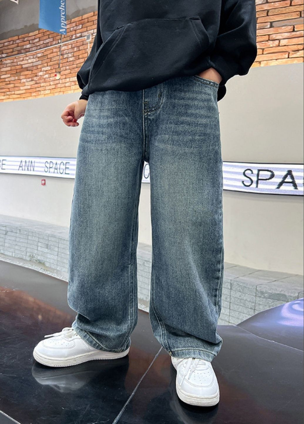 Теплі джинси вільного крою No Brand (278260642)