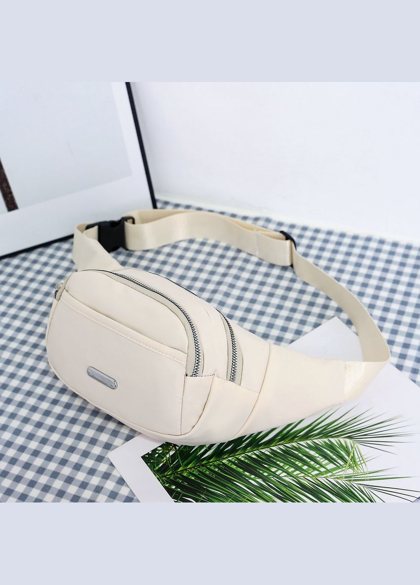 Бананка на три відділи поясна сумка через плече біла No Brand (303606030)