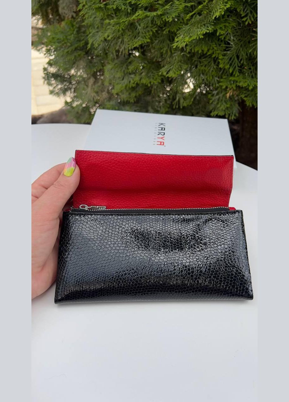 Кошелек купюрник женский натуральная кожа лак на магнитах Турция черный внутри красный Karya (341323011)