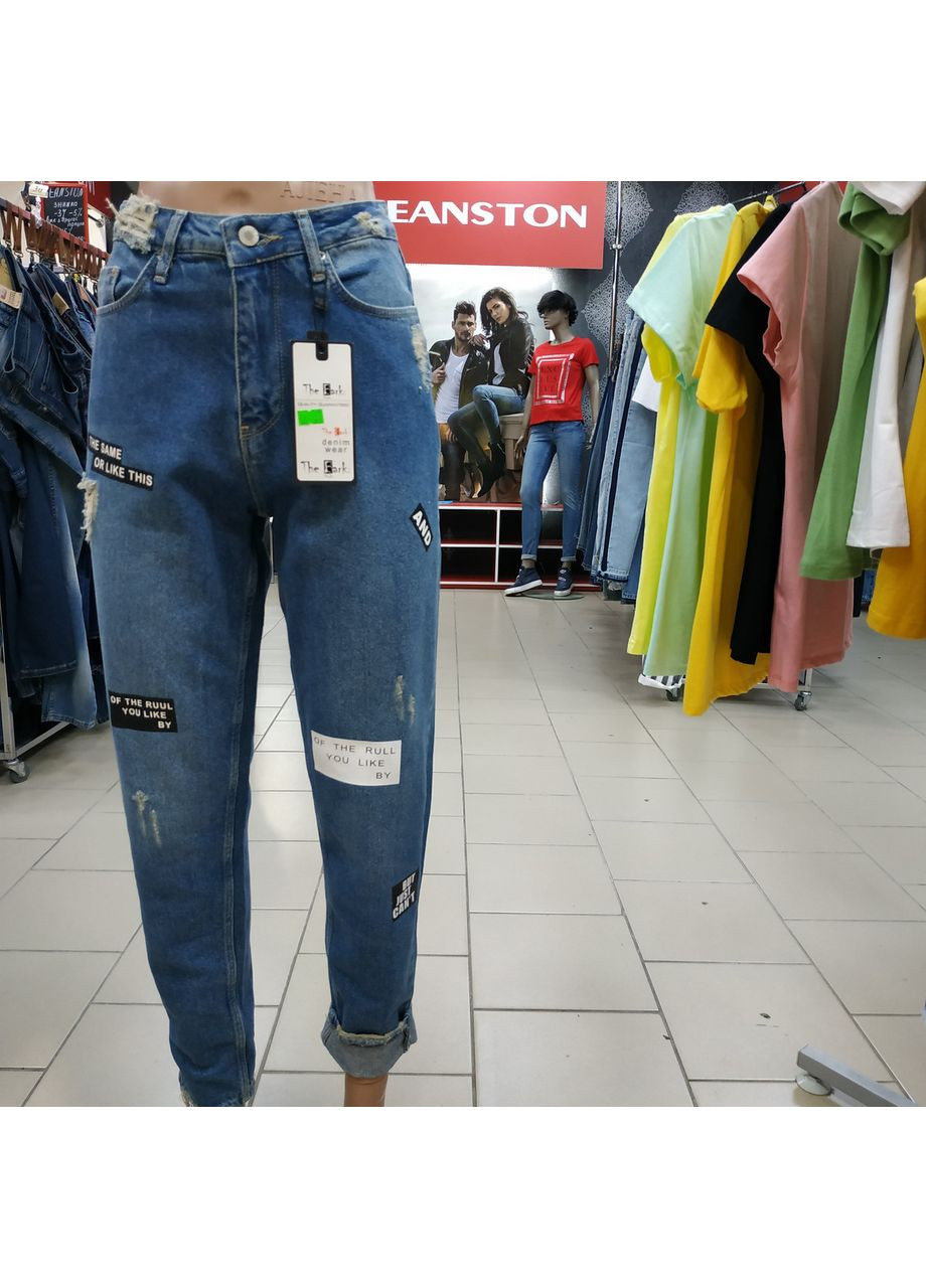 Джинсы MOM женские с надписями рваные коттон 28 голубые Bark - (350349603)