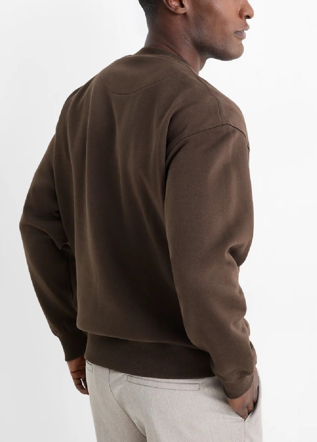 Коричневый свитшот C&A надпись (361675889)