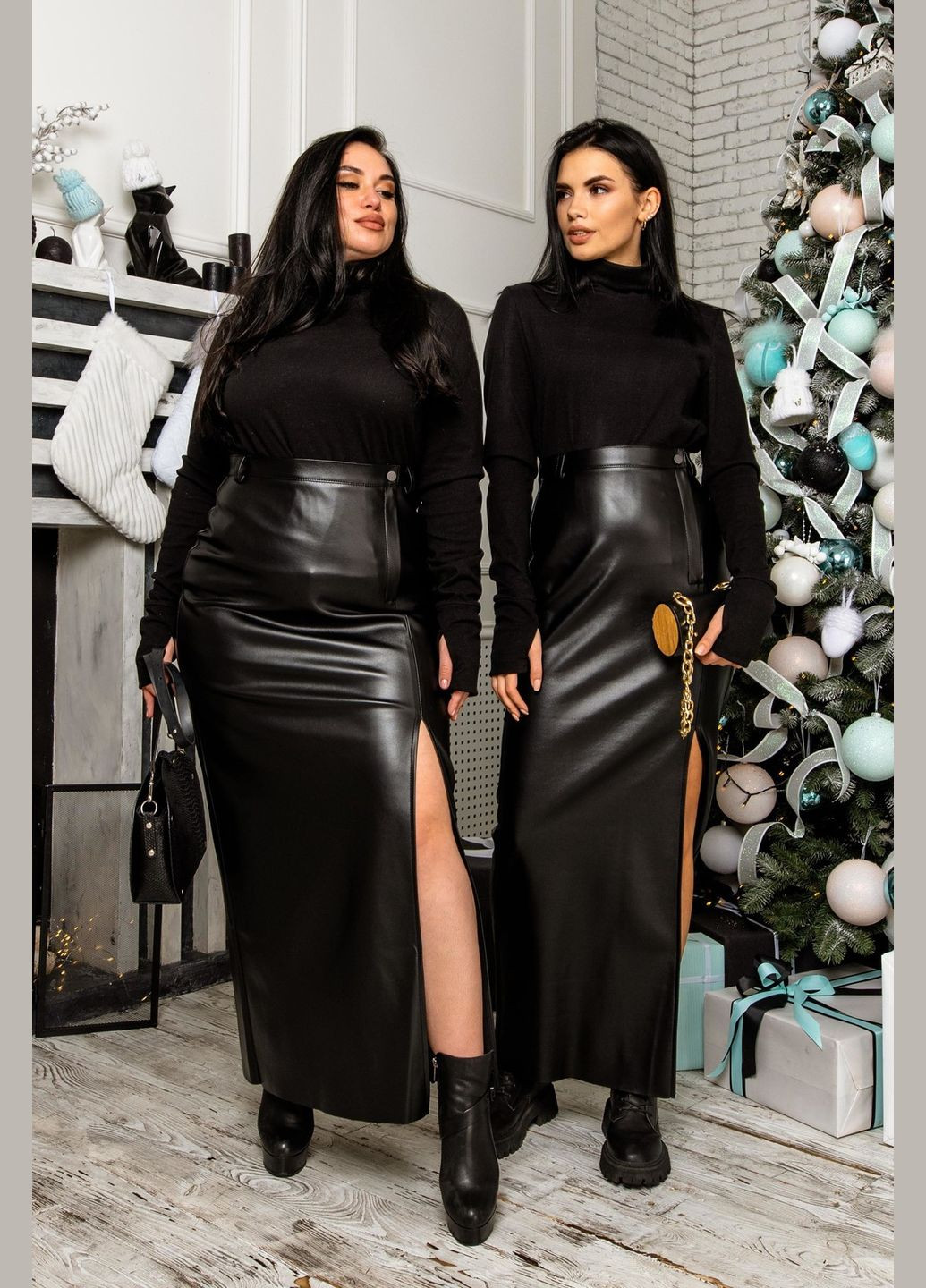 Черная повседневная женская прилегающая юбка из экокожи с разрезом спереди (юб 0720) RiMari