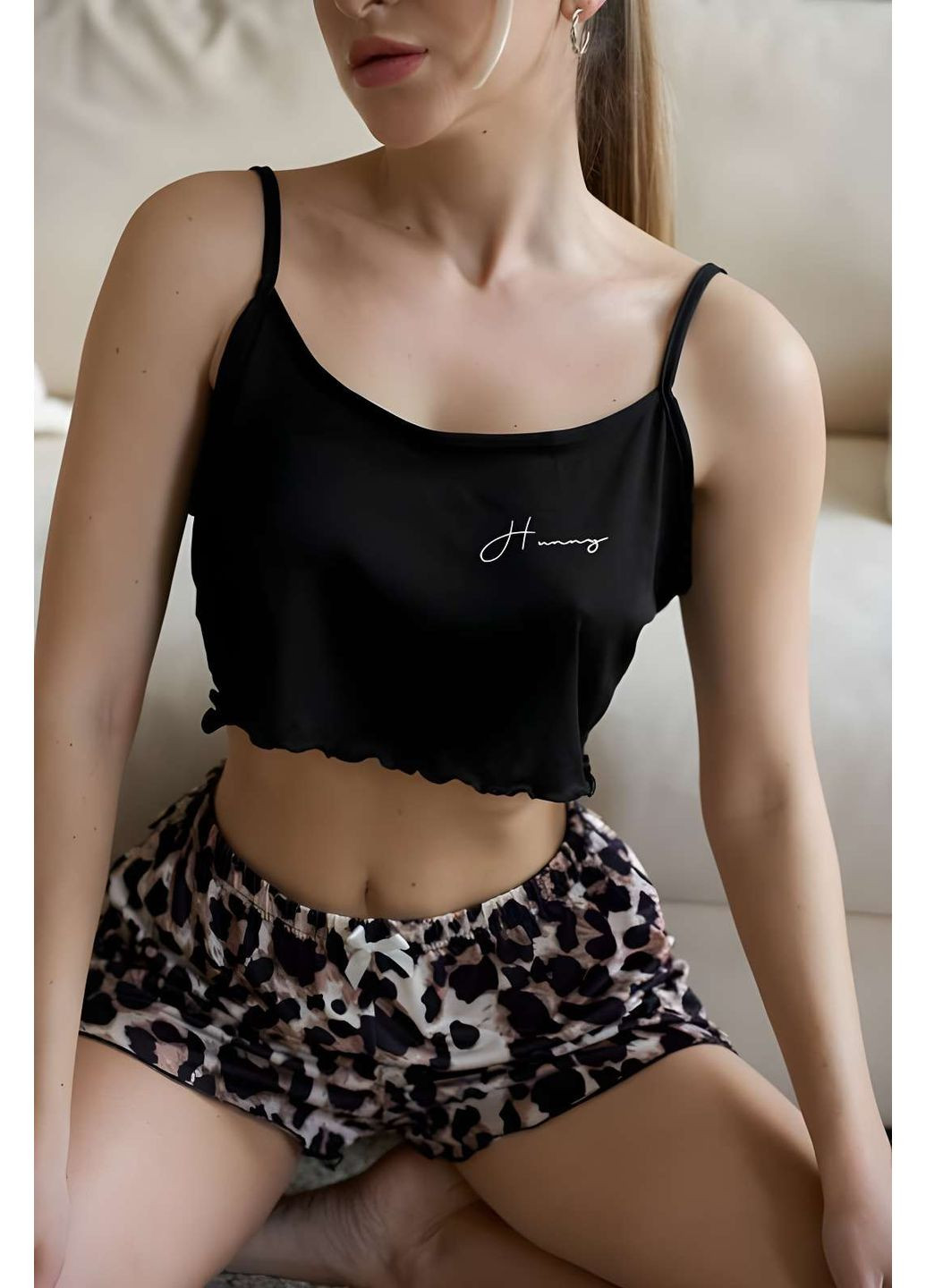 Комбинированная женская летняя домашняя пижама майка и короткие шортики мини леопард No Brand