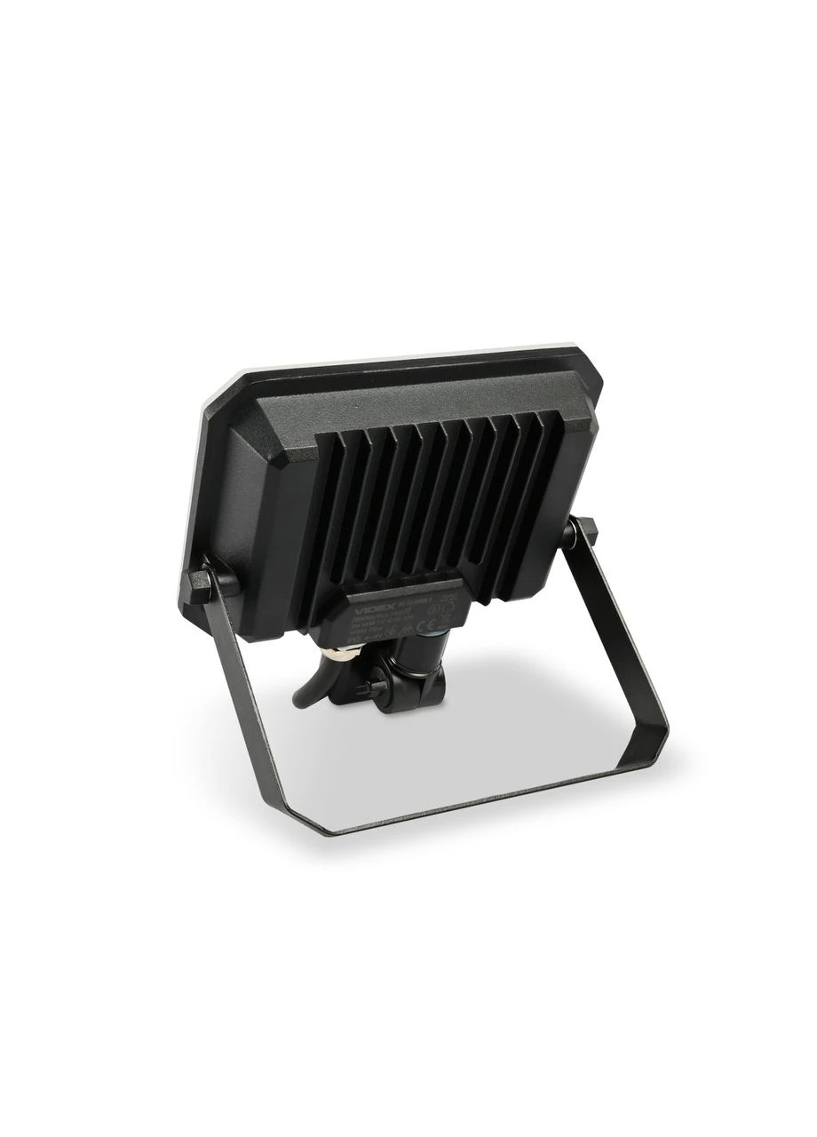 LED прожектор F3 30W 5000K с датчиком движения 220V Black (VLE-F3-0305B-S) Videx (380889936)