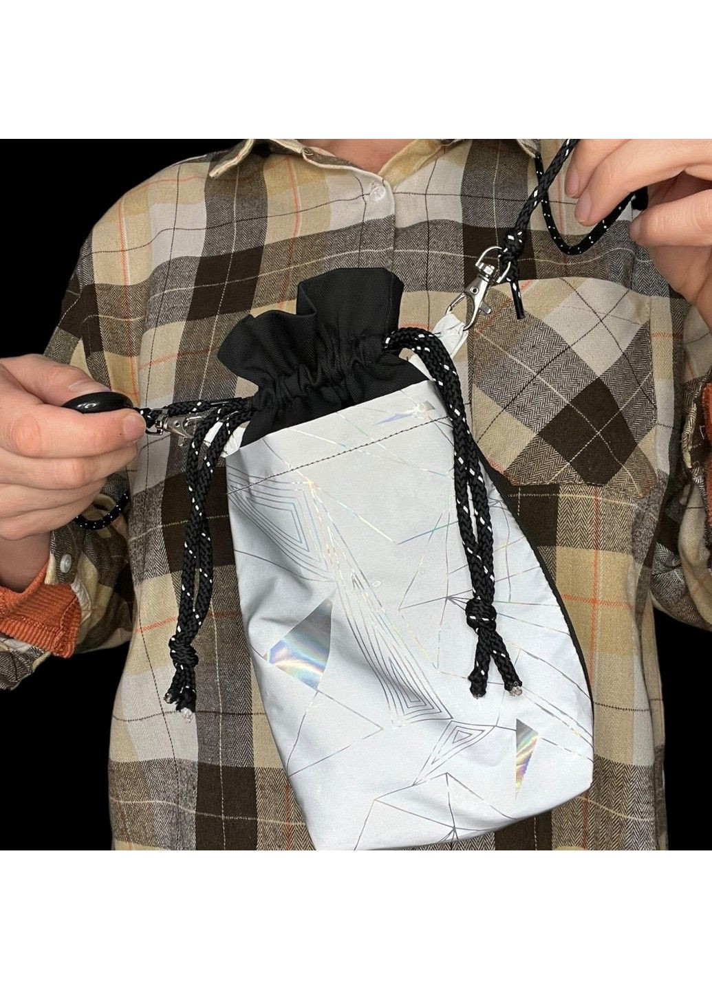 Сумочка чехол для телефона со светоотражающим карманом Svitashka Абстракция No Brand (303931261)