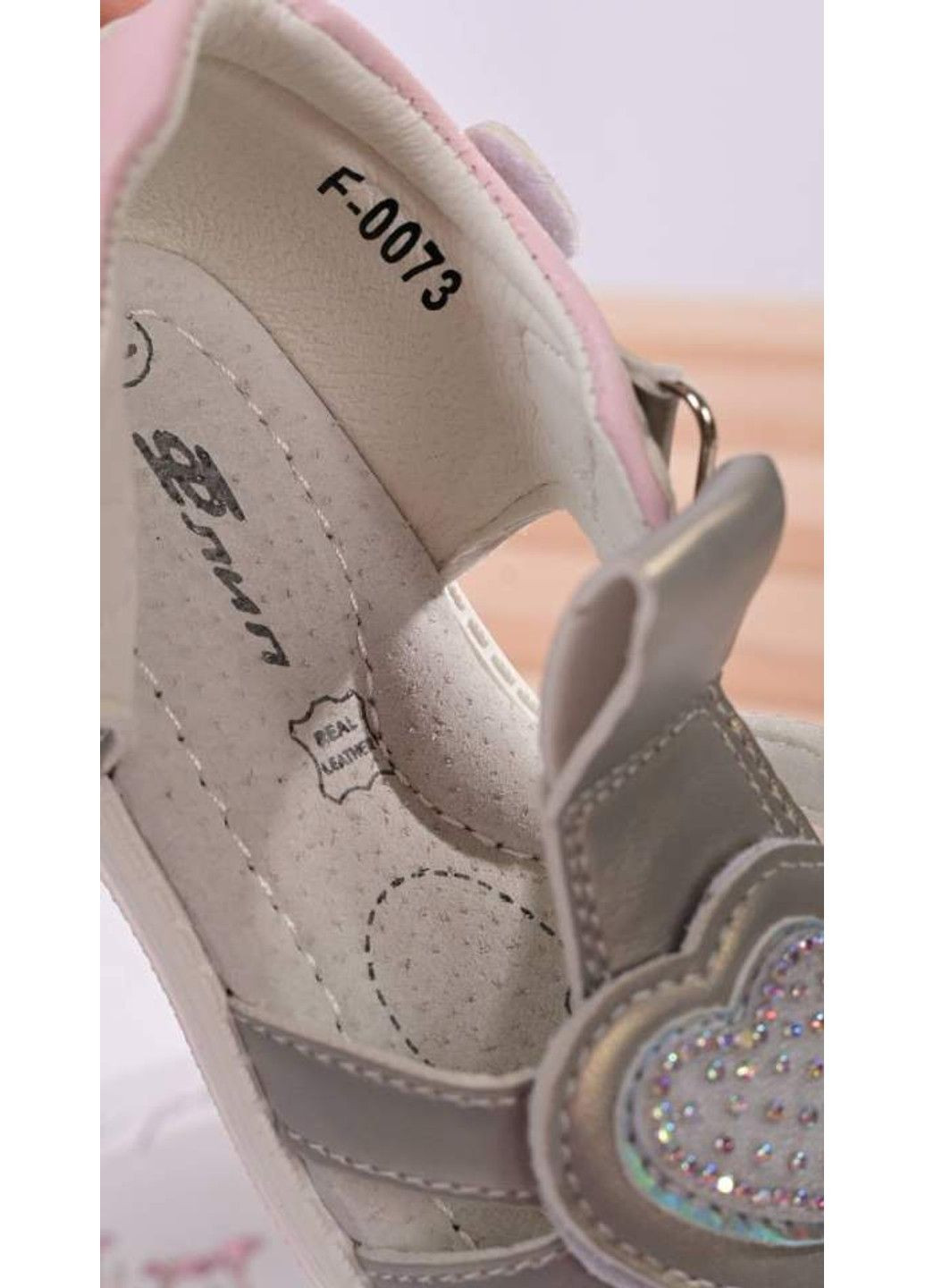 Босоніжки дитячі серце срібні Tom.M (346108017)