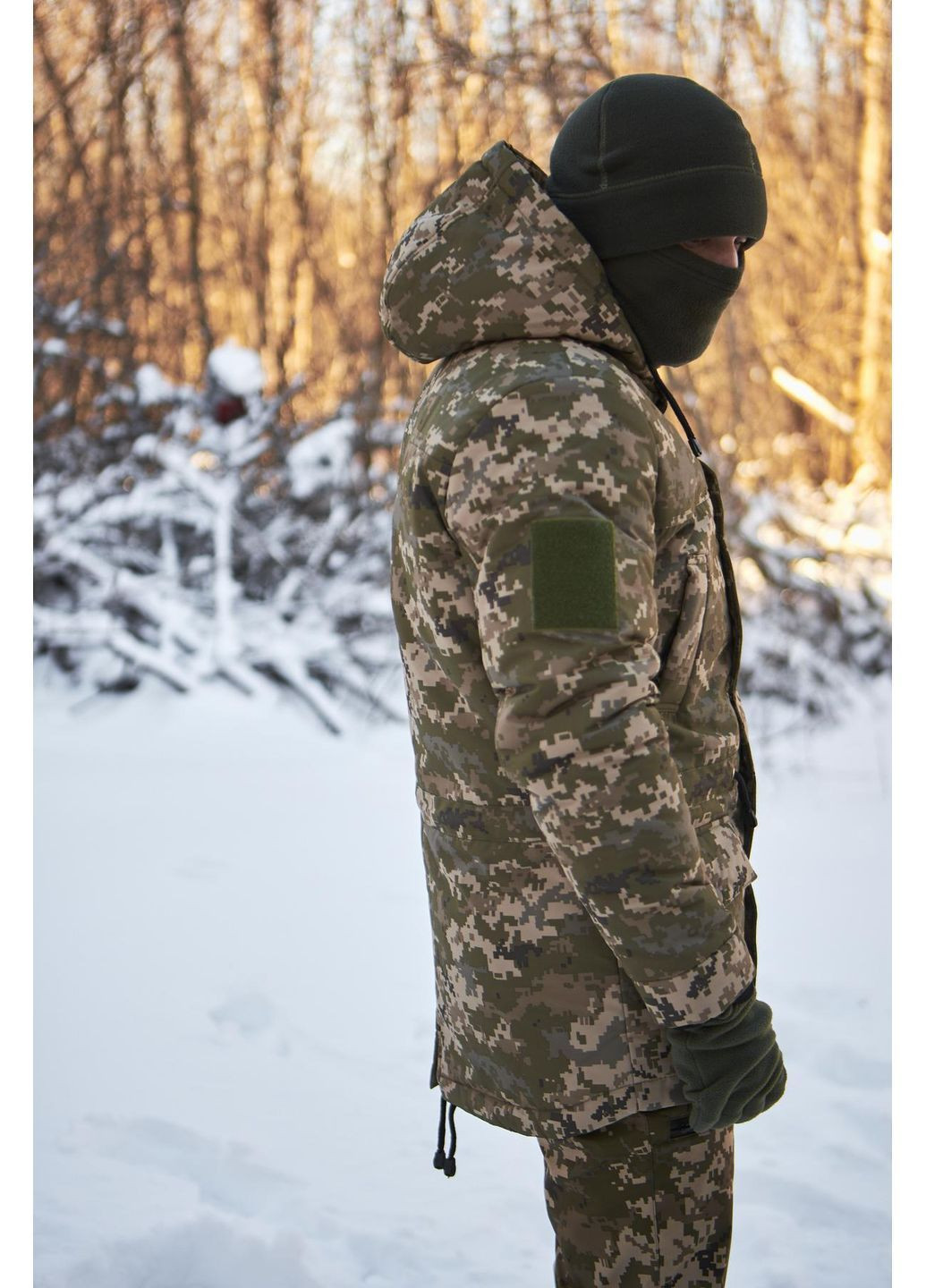 Зимова тактична парка утеплена, з липучкою та манжетами на резинках/ S піксель + подарунок на вибір Intruder Тактична парка (370493562)
