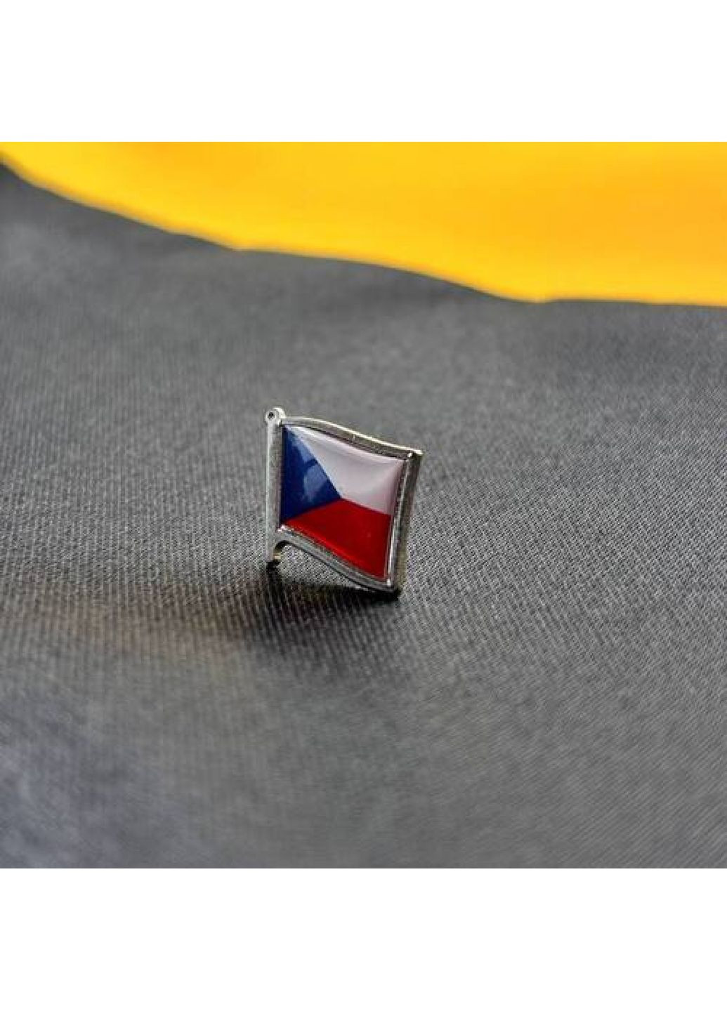 Значок прапор Чехії (8113) Dobroznak (365797601)