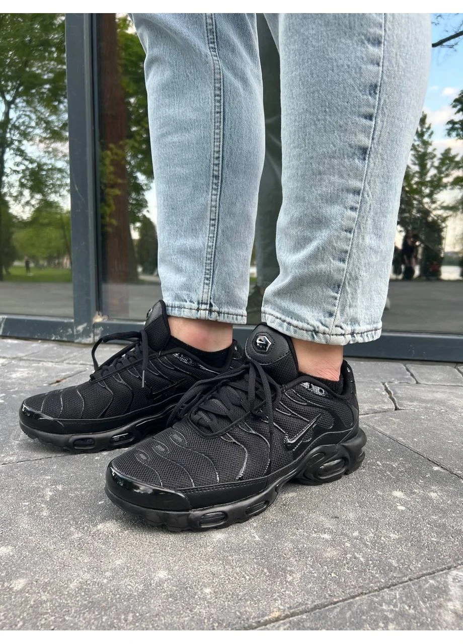 Черные летние кроссовки nike air max plus tn black найк аир макс тн плюс No Brand