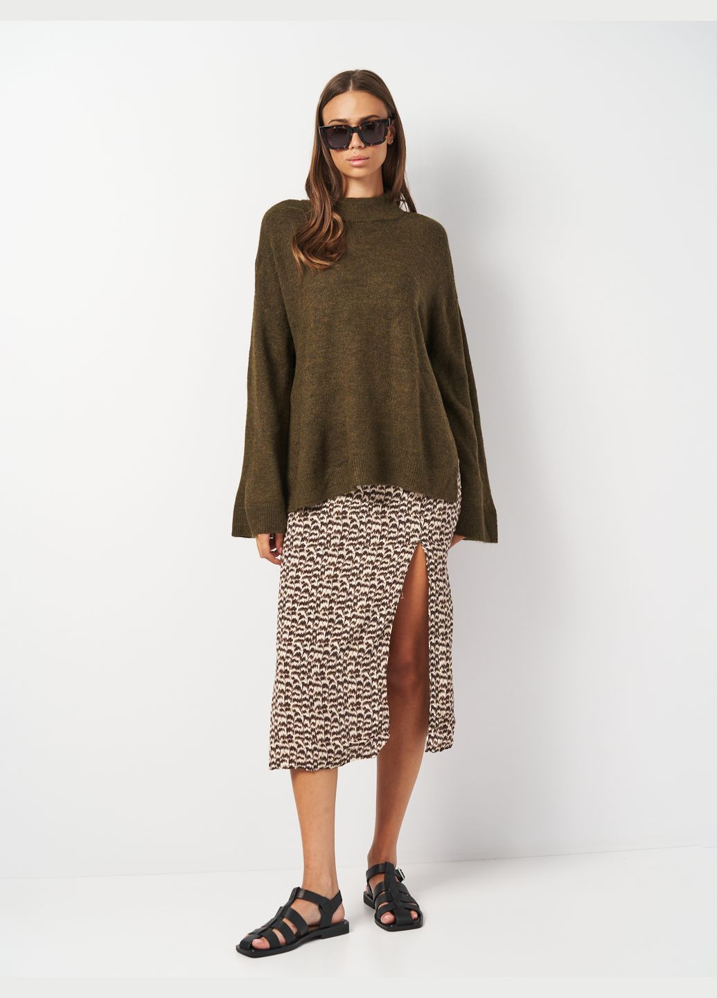 Оливковий (хакі) зимовий светр оверсайз H&M