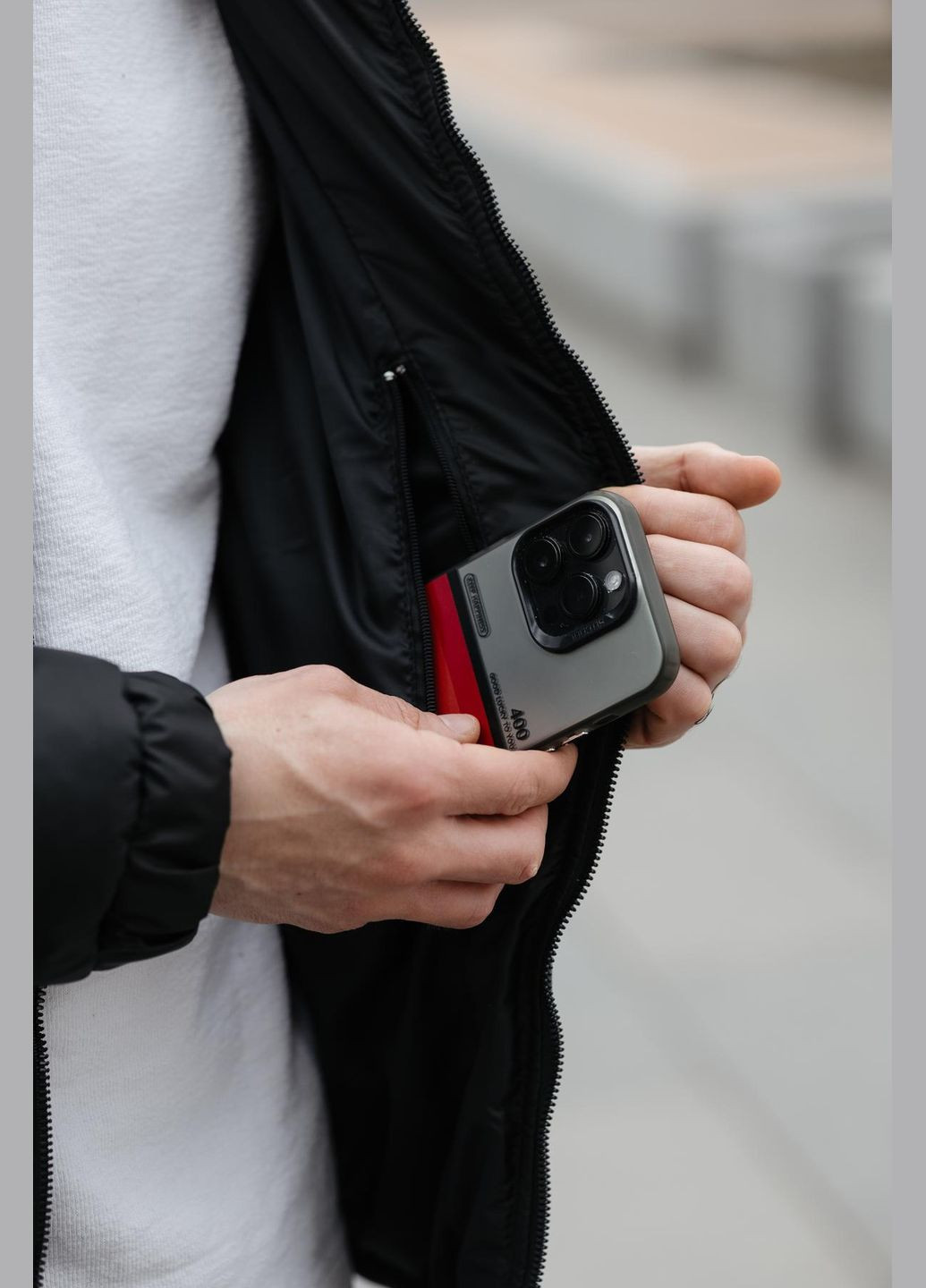 Черная демисезонная куртка мужская motion черная No Brand