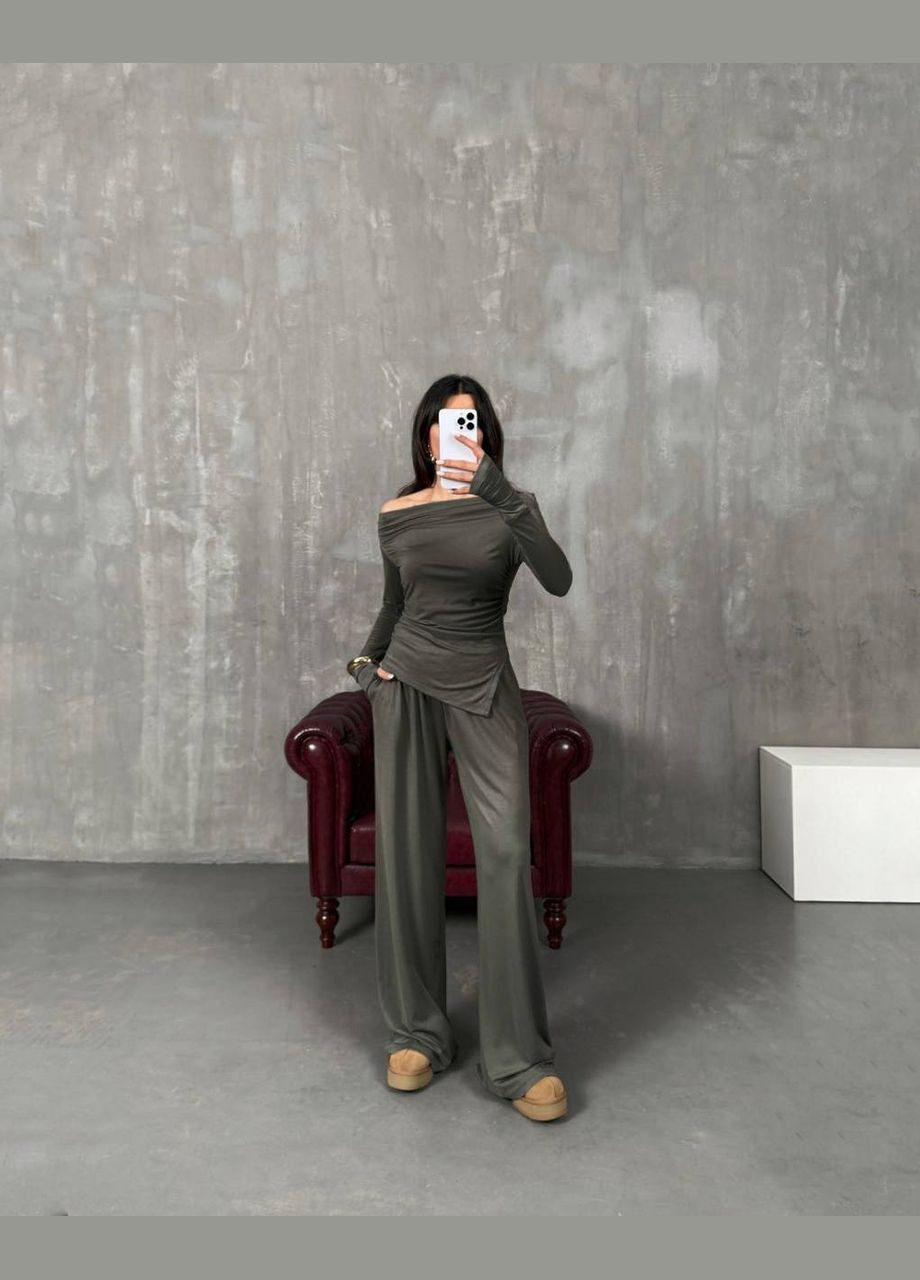 Жіночий костюм хакі No Brand (333830400)