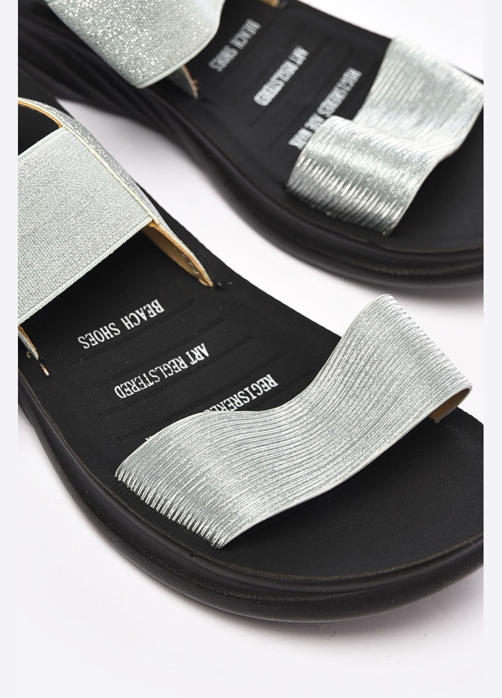 Светло-голубые босоножки женские светло-голубого цвета Let's Shop на резинке