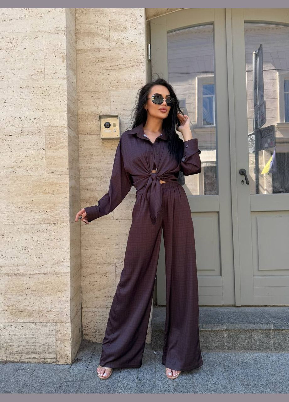 Жіночий костюм в стилі FENDI Style Point (338186551)