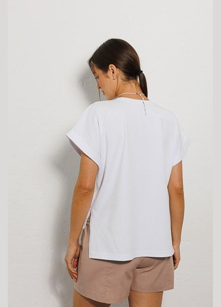 Женская футболка оверсайз белая MKAR46780-3 Modna KAZKA - (275332364)