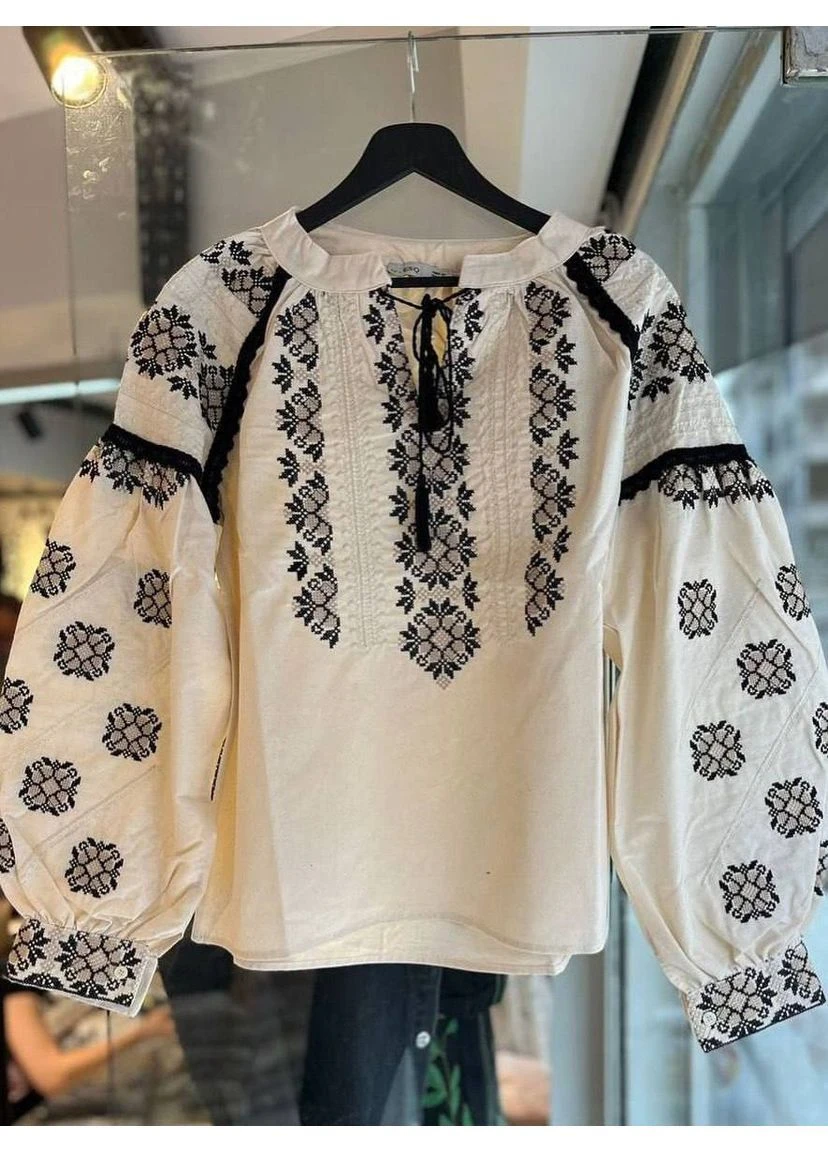 Белая рубашка No Brand