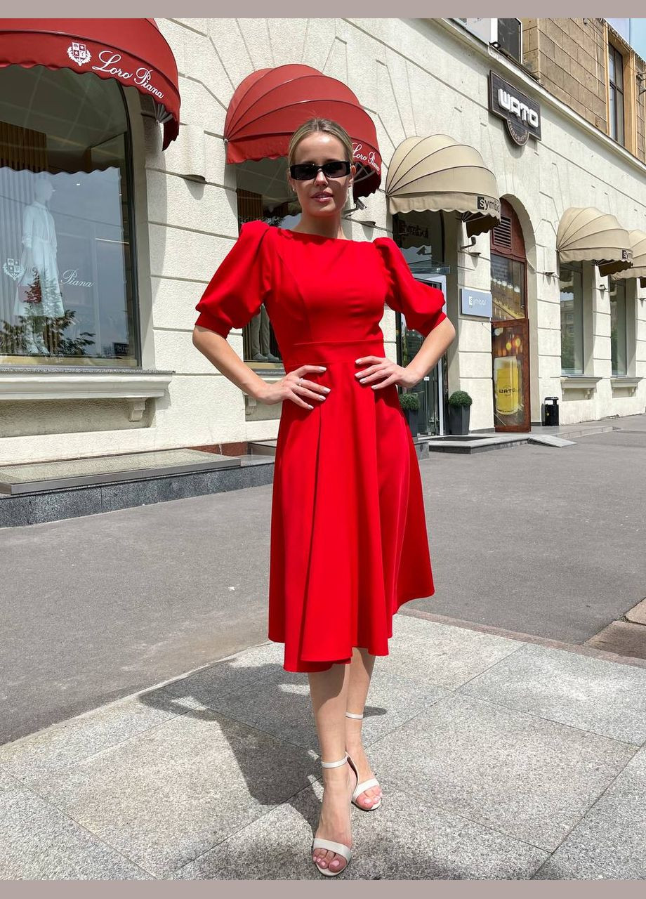 Красное нежное платье No Brand