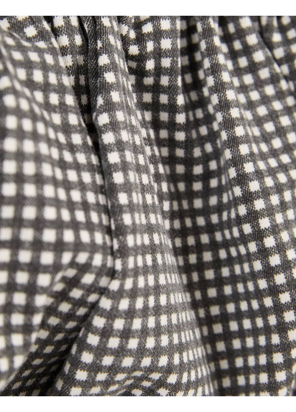 Черная юбка демисезон,черный-белый в клетку, Bershka