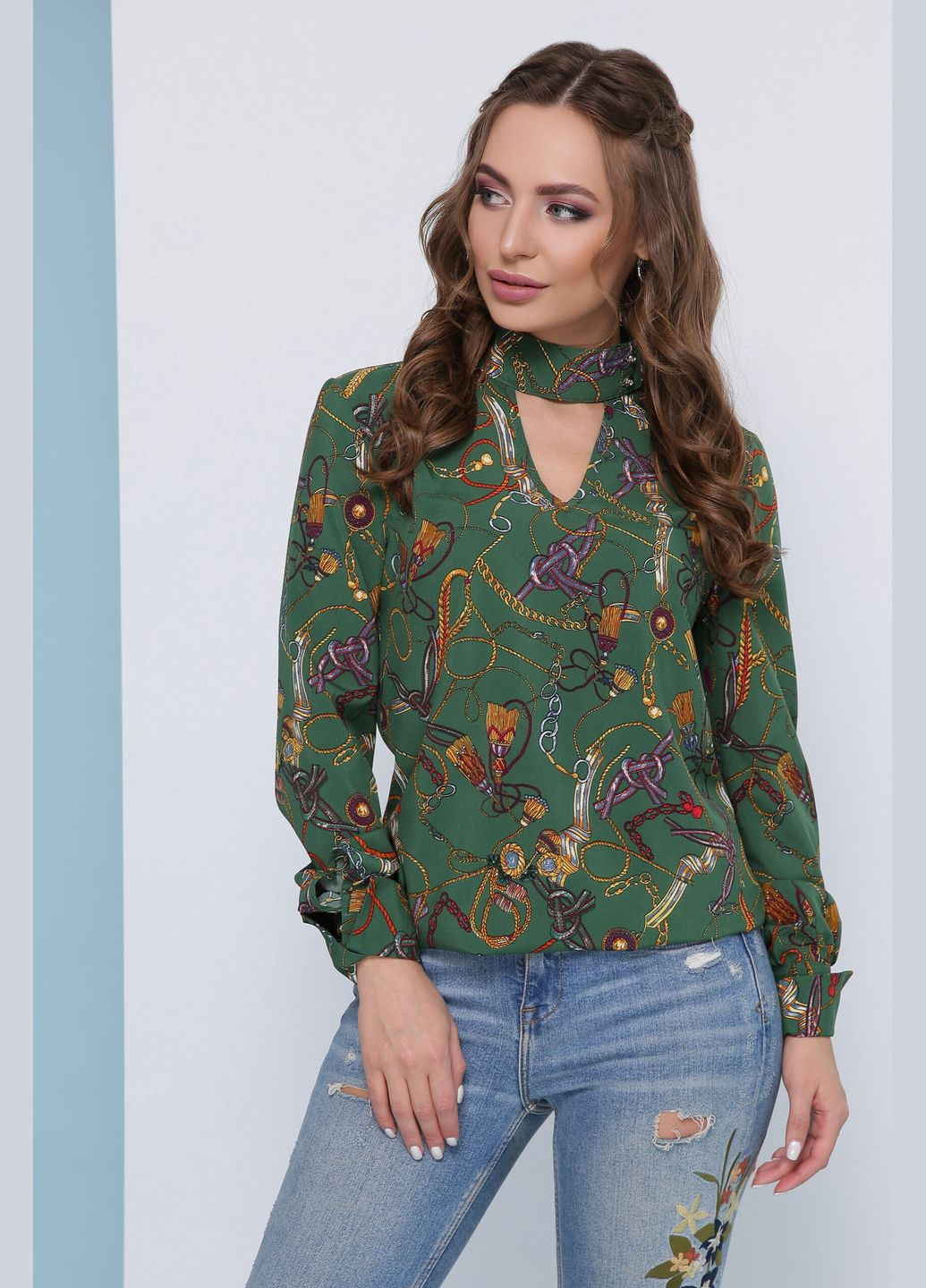 Зелёная блуза с воротником-чокером на пуговицах (-bluza-1824) MarSe