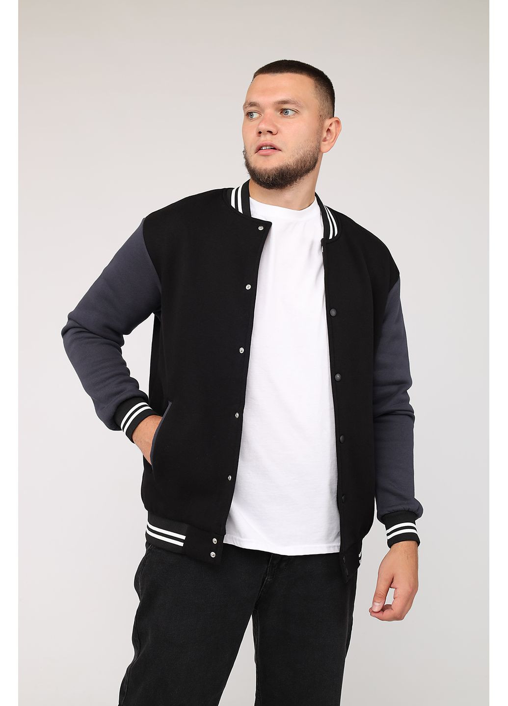 Чорна демісезонна куртка-бомбер чоловіча колір чорний cb-00282591 Yuki