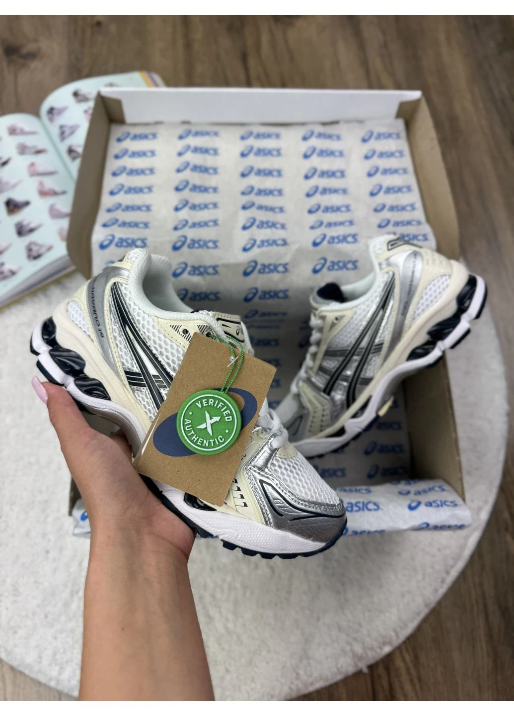 КРОССОВКИ ЖЕНСКИЕ ASICS GEL-KAYANO 14 WHITE SILVER BLAC АСИКС ГЕЛЬ КАХАНО 14 БЕЛЫЕ No Brand белые демисезоны (392022329)