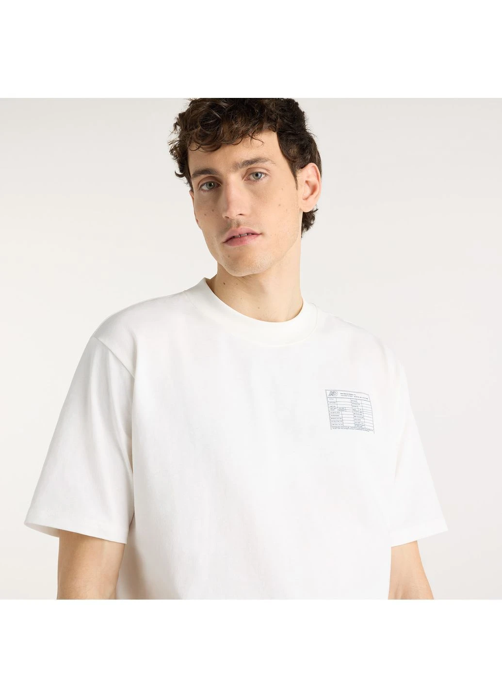 Белая мужская белая футболка archive blueprint 50-52 (l) (mt62v4iqsst) New Balance MT62V4IQ