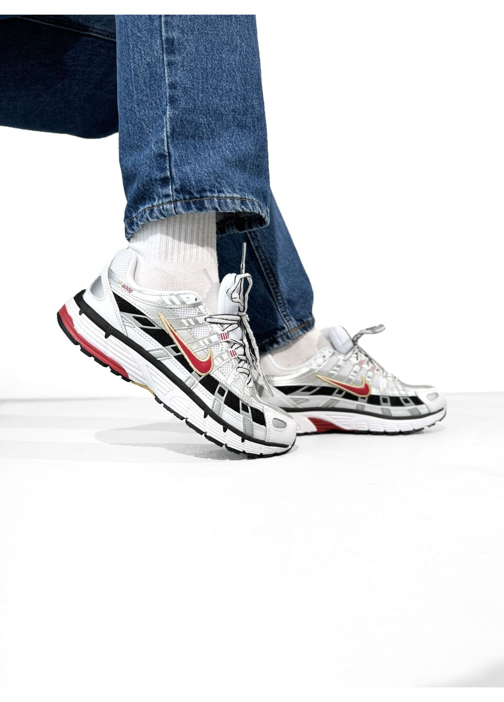 Белые демисезонные кроссовки мужские nike p-6000 white / silver / red найк п-6000 No Brand