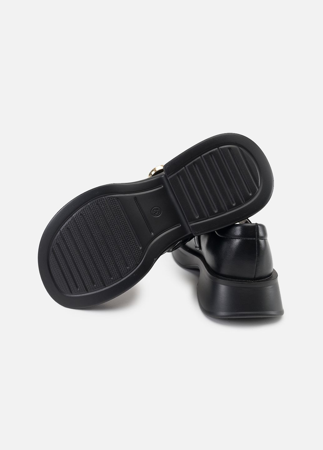 Черные туфли на плоской подошве для девочки цвет черный цб-00252988 No Brand