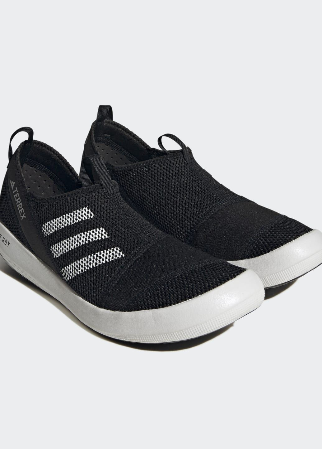 Черные всесезонные кроссовки-слипоны terrex boat slip-on heat.rdy adidas
