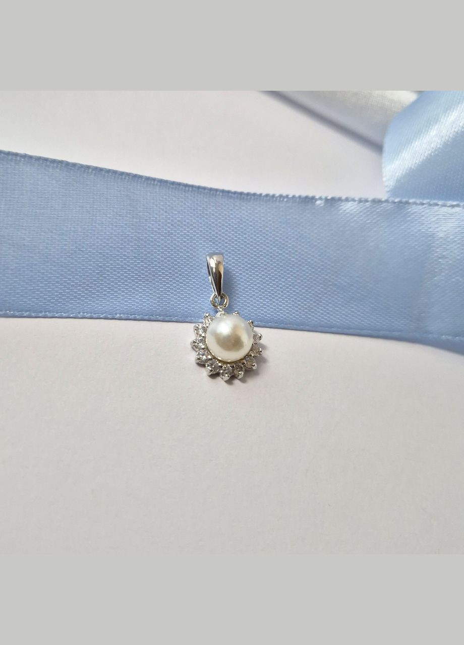 Срібна підвіска Кулон Квітка з Білою Перлиною Срібло 925 проби Родоване 38075р 1.80г No Brand (307833897)