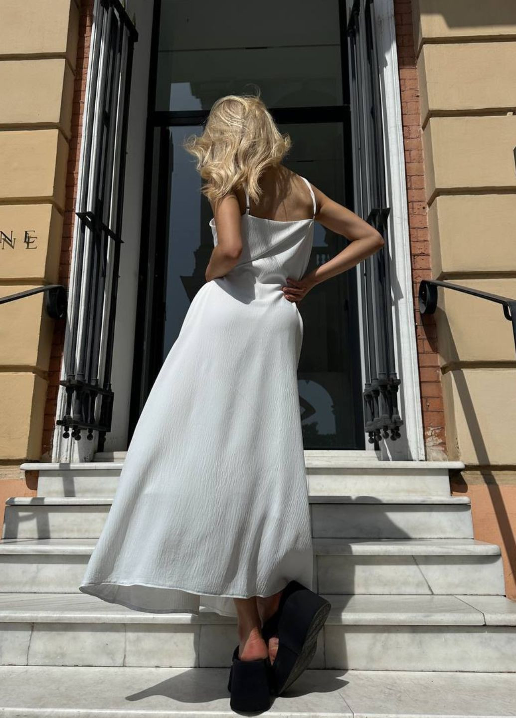 Білий повсякденний максі сукня-комбінація вільного крою оверсайз Tik-Tak однотонна