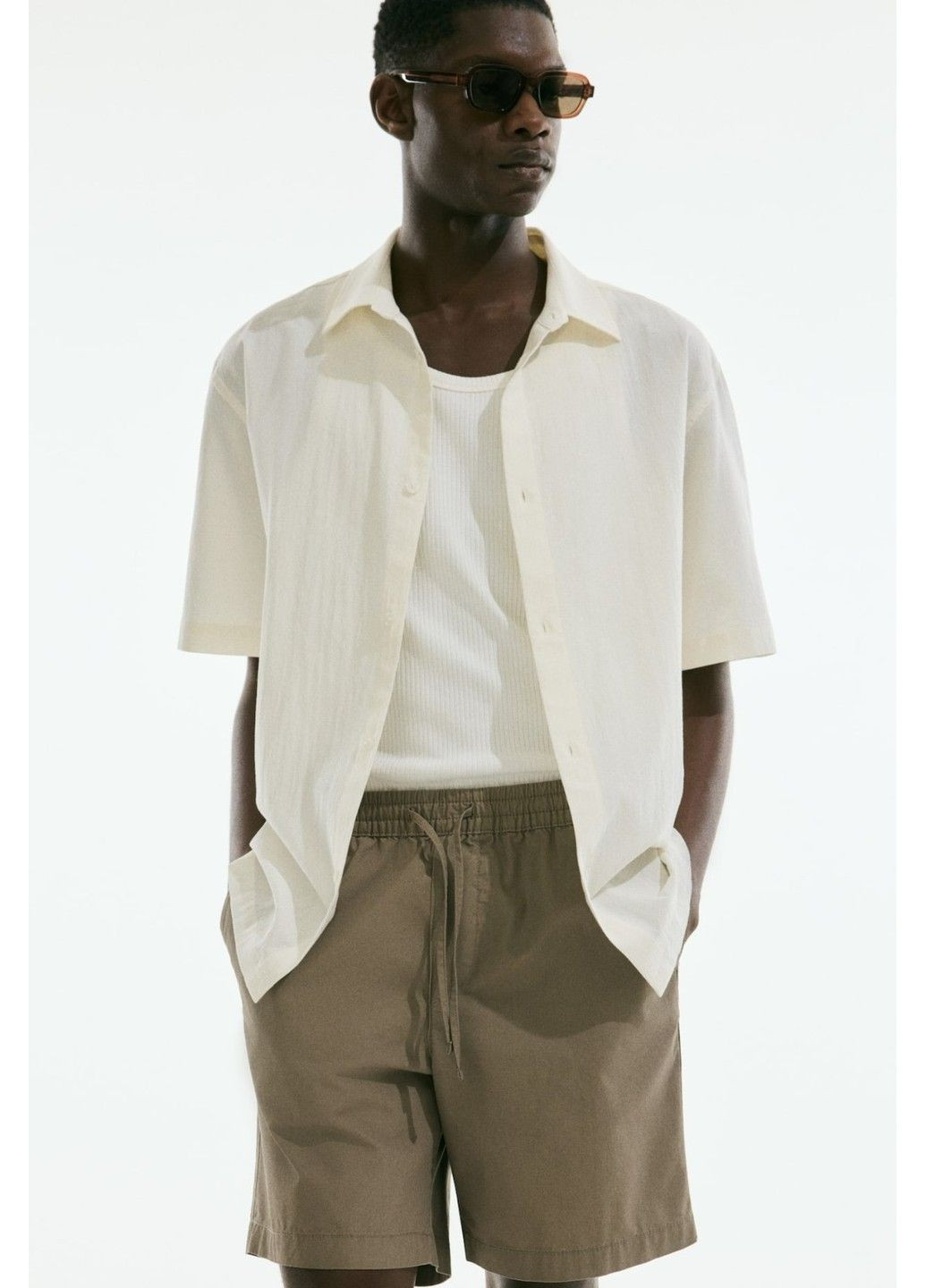 Мужские шорты Regular Fit (58312) М Бежевые H&M (327913763)