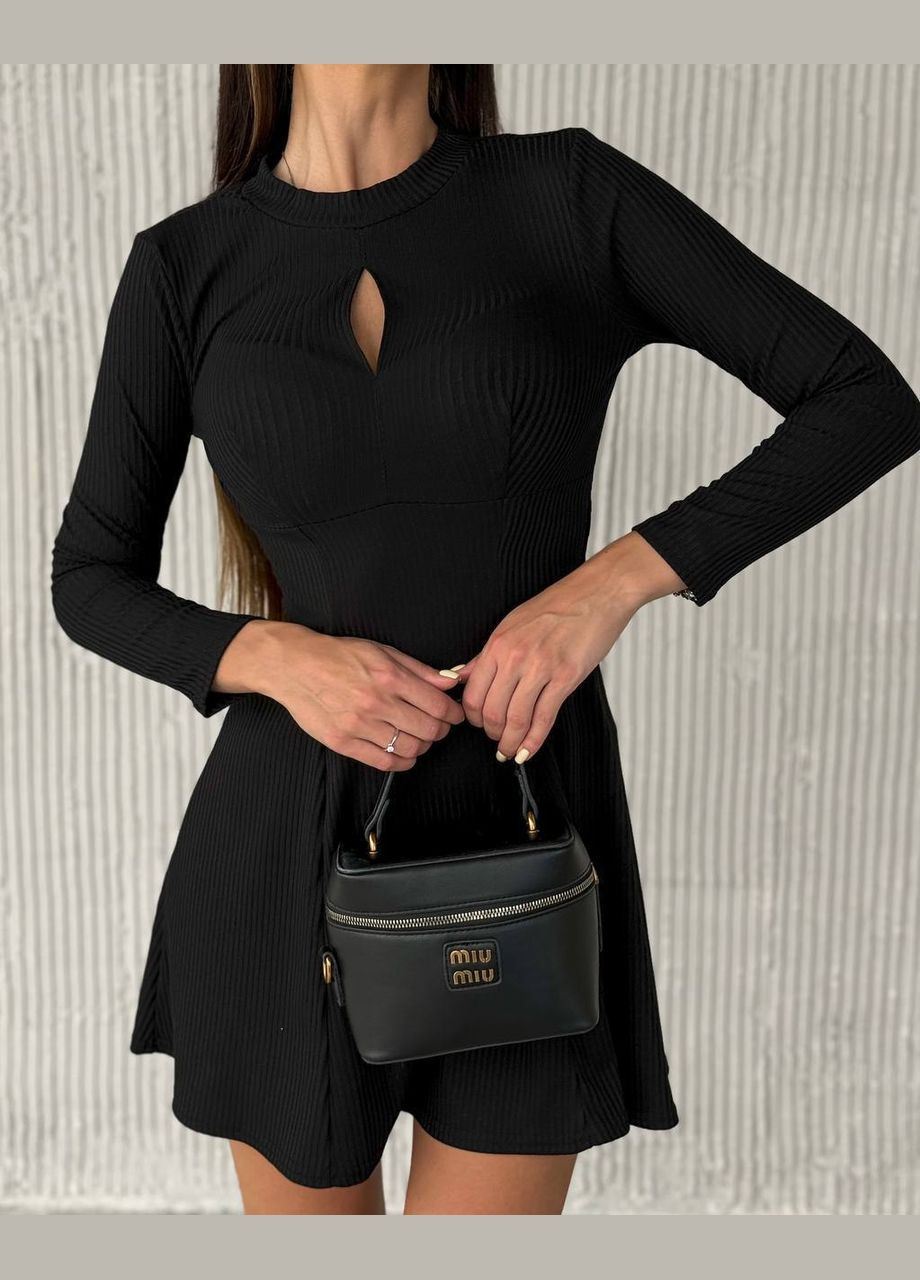 Черное повседневный женское платье с вырезом длины мини MonCher