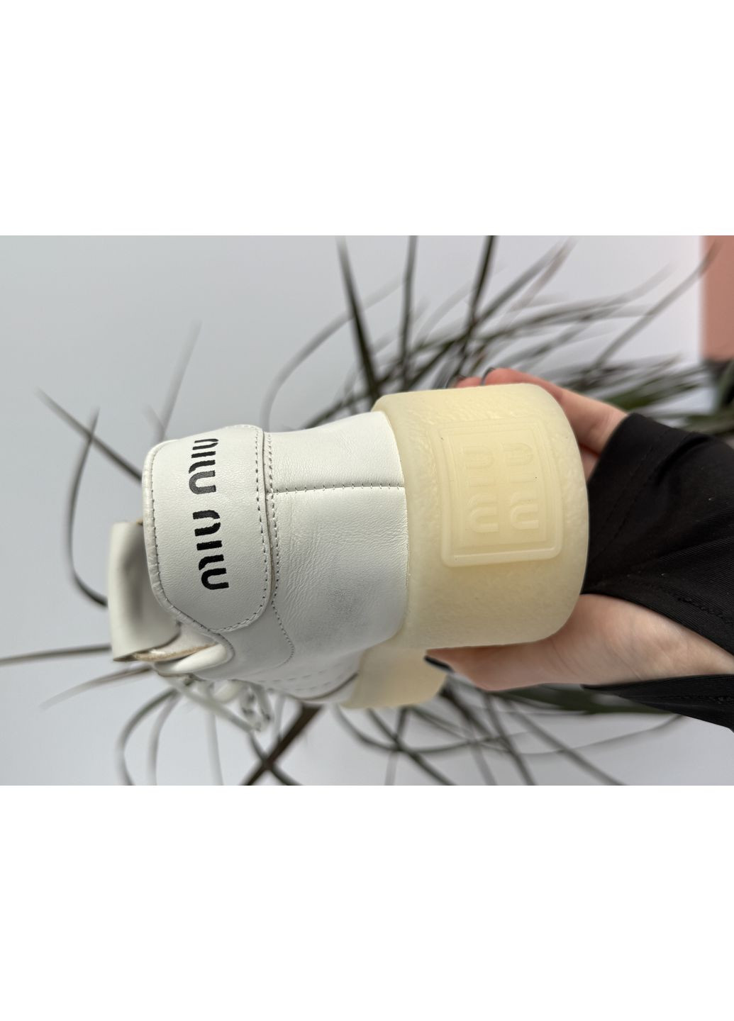 Кроссовки женские Miu Miu White| Миу Миу белые No Brand белые демисезоны (365963547)