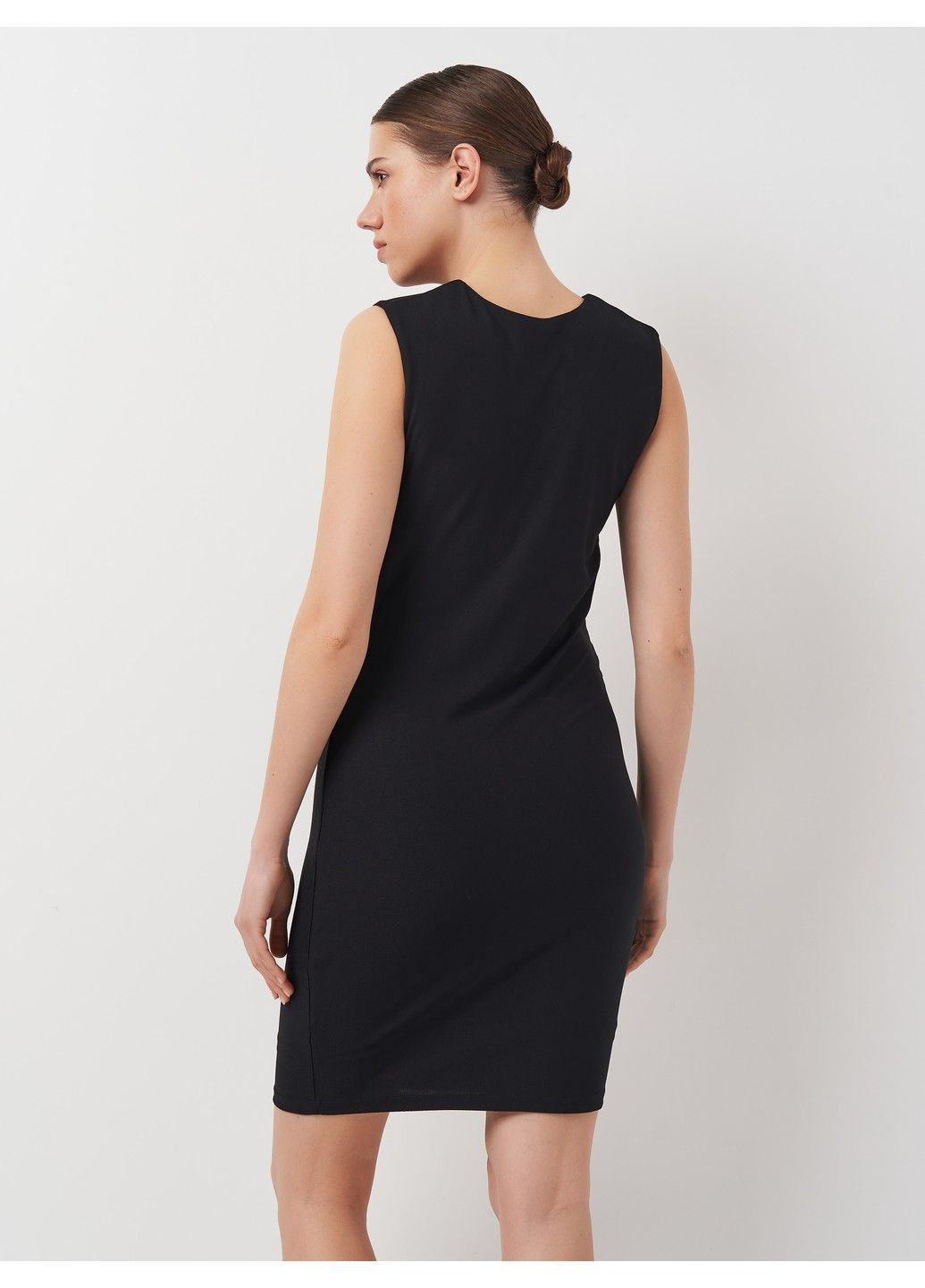 Чорна ділова сукня H&M