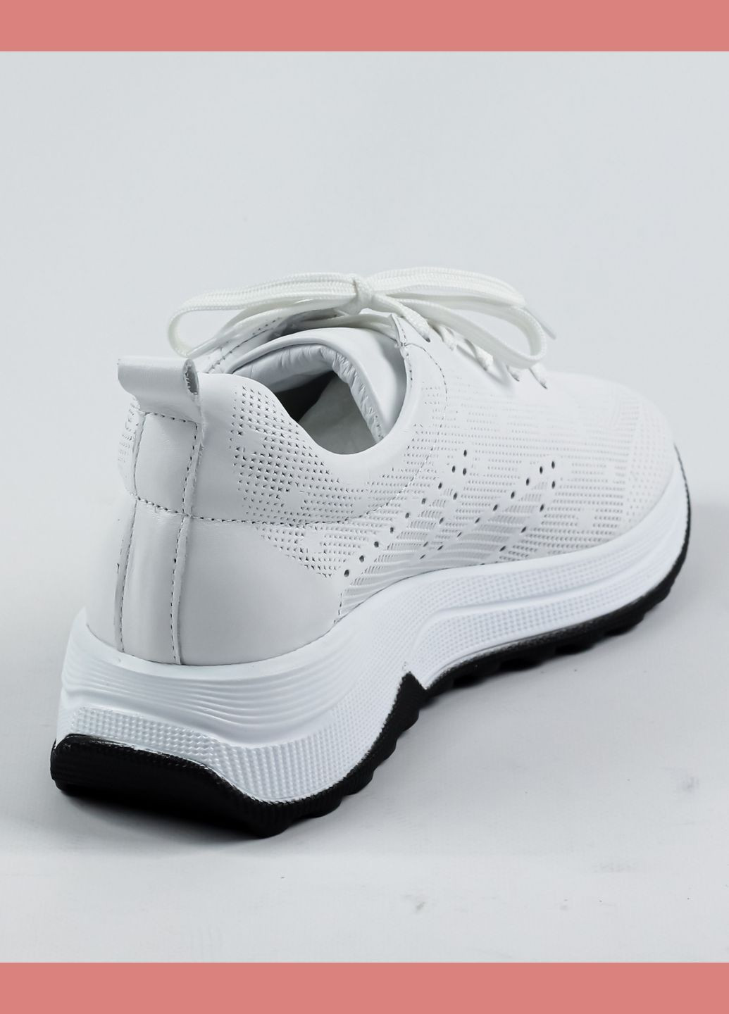 Білі кросівки перфоровані білі шкіра Evromoda