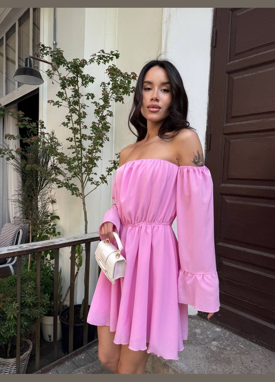 Розовое повседневный женское платье мини с открытыми плечами и объемными рукавами с открытыми плечами MonCher