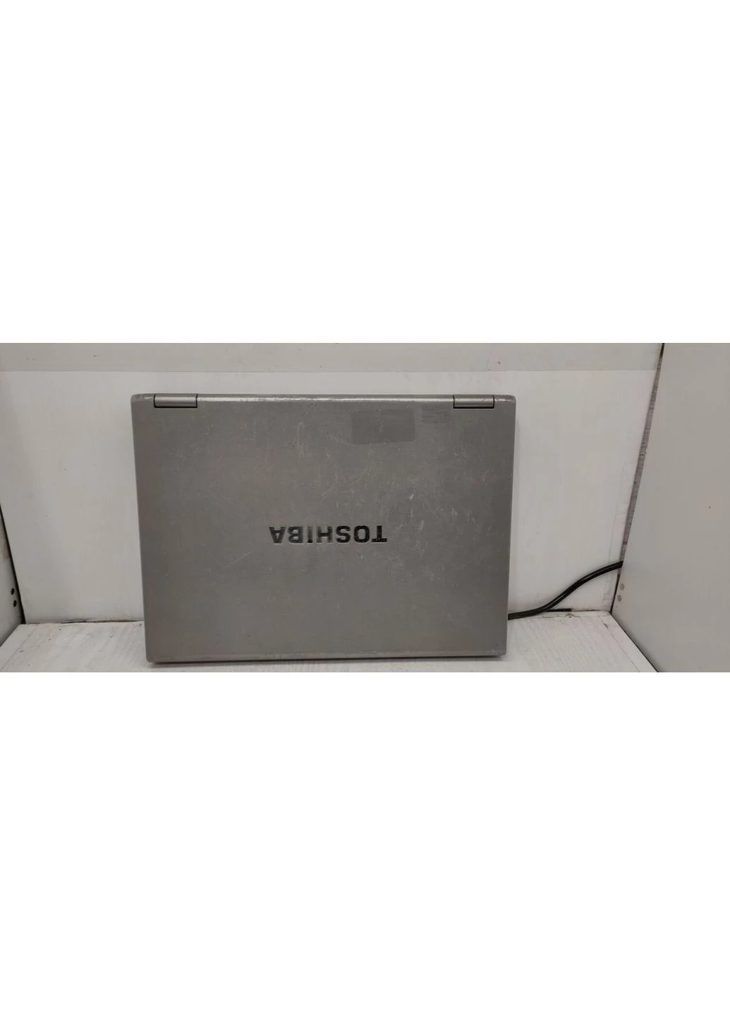 Ноутбук Tecra A10 / 15.4" (1280x800) TN / Intel Core 2 Duo P8400 (2 ядра по 2.26 GHz) / 4 GB DDR2 / 320 GB HDD / nVidia Quadro Toshiba (398131744)