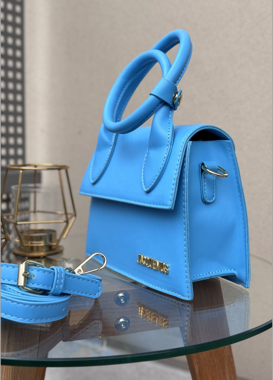 Жіноча сумочка jacquemus 3006 блакитна No Brand (327666098)