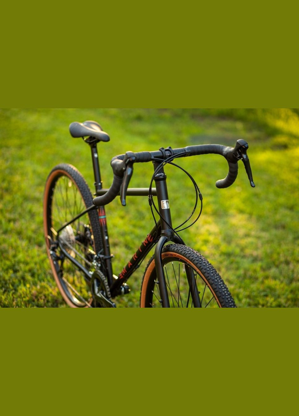 Велосипед 27,5" FOUR CORNERS рама - S 2023 Satin Black/Red (SKD-54-18) Marin (316396066)