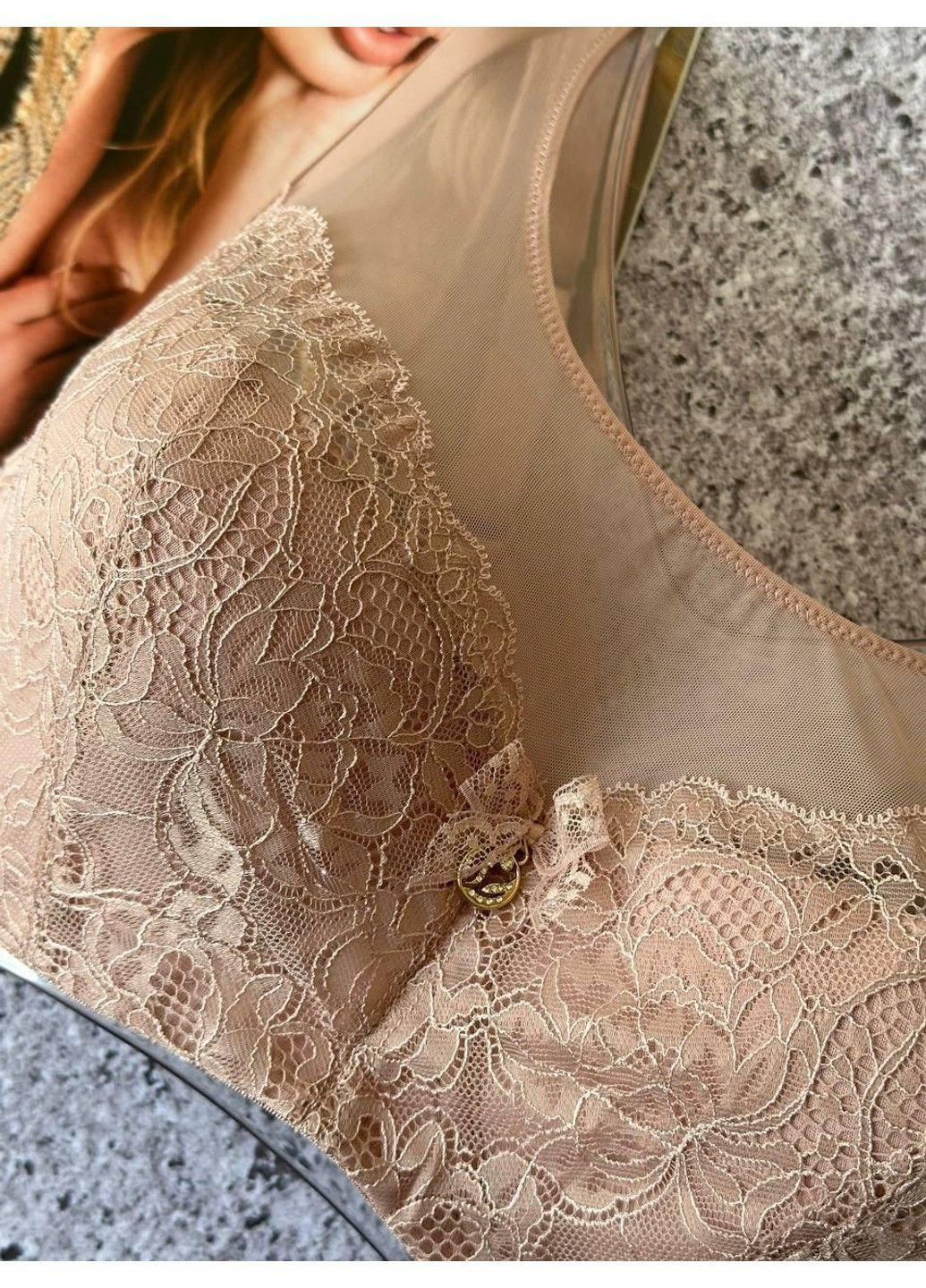 Пудровый бюстгальтер с мягкой чашкой пудровый Lanny Mode