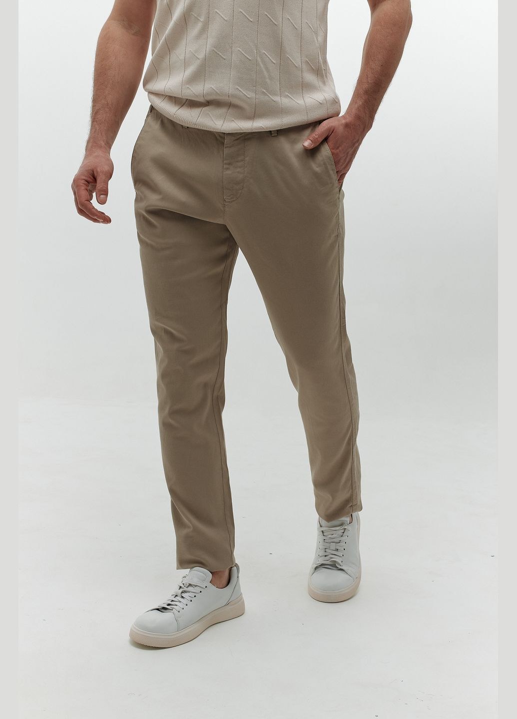 Бежевые демисезонные чиносы брюки NAVI