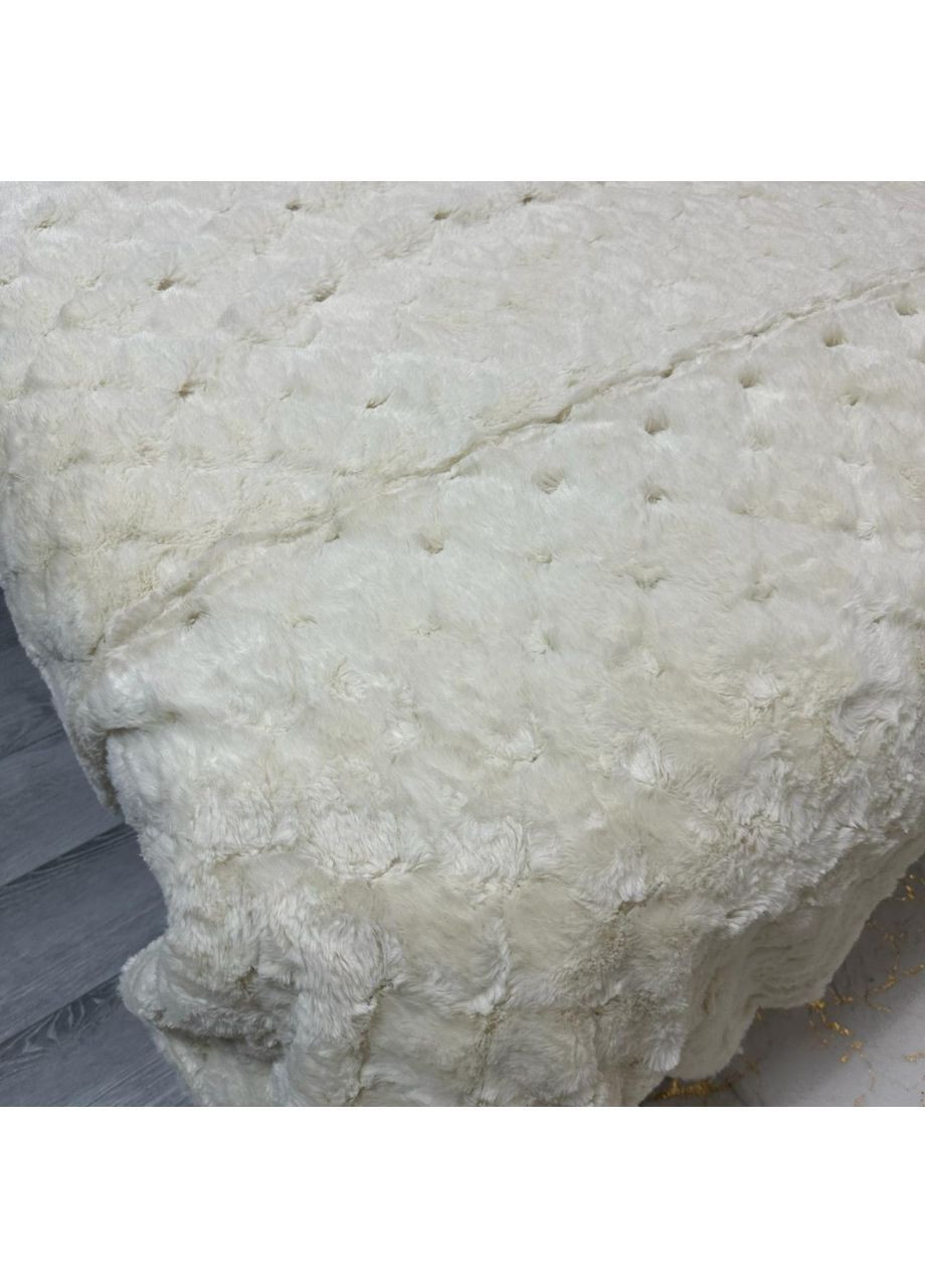 Стильне покривало молочного кольору "Luxury Fur" з 3D-Ворсом, Євро 200х230 см– миттєвий затишок та стиль! No Brand (368565102)