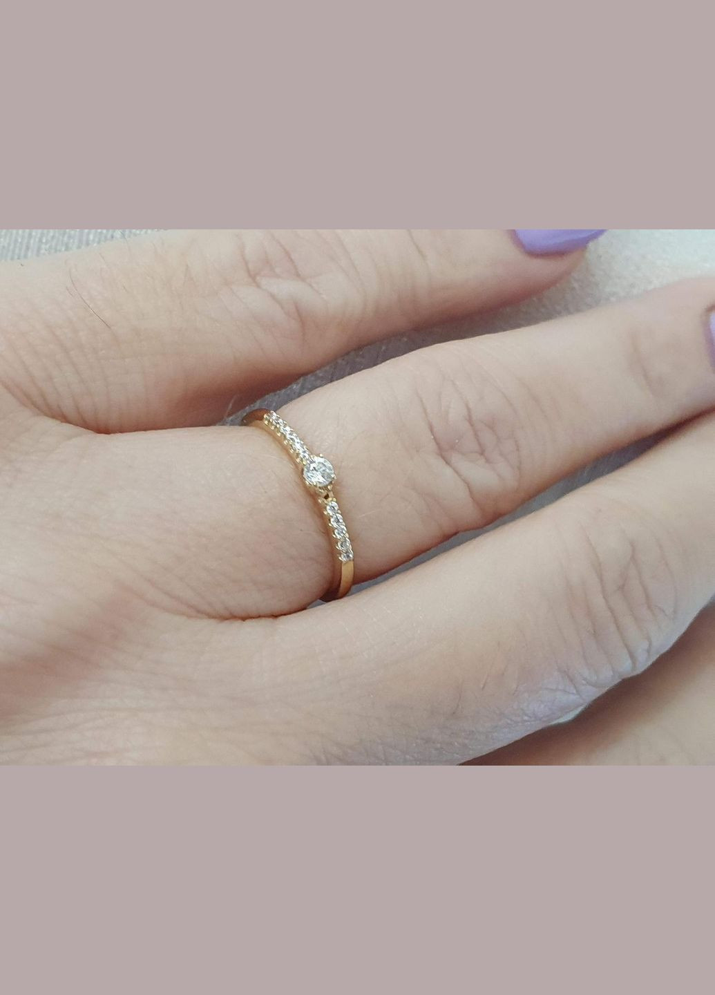 Золоте кільце з фіанітами. К00858Ж Qvaliz (329849382)