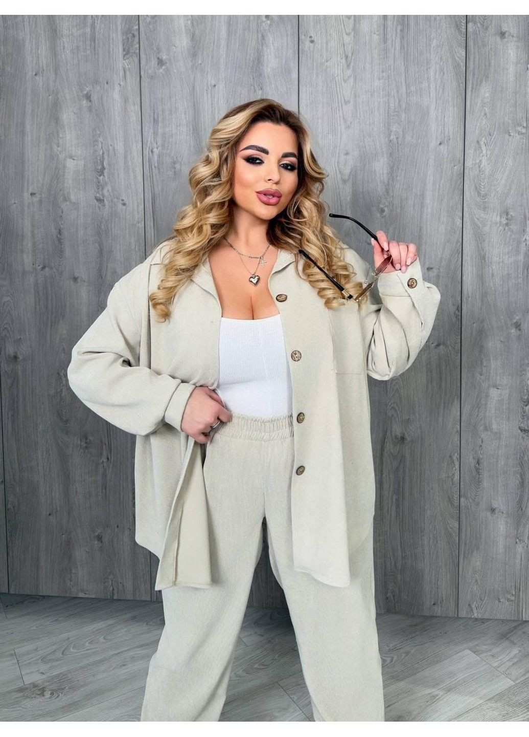 Вельветовый костюм с брюками, мод БРК-241, бежевый, размер 60-62 No Brand (355469649)