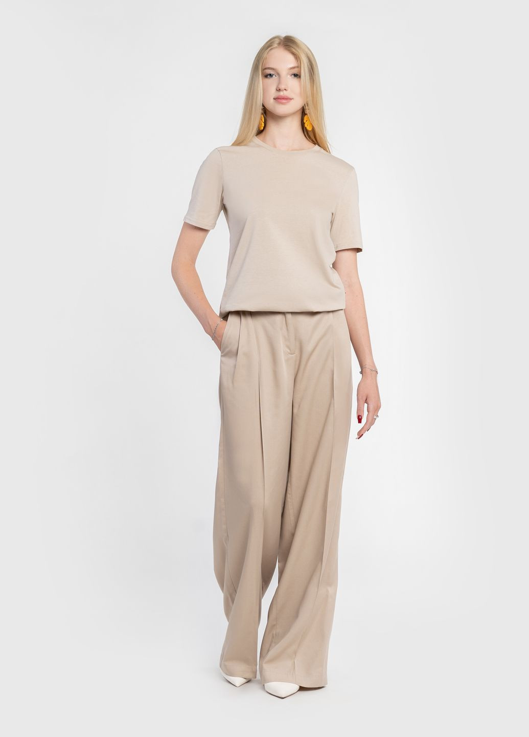 Футболка женская W13.13.16.520 бежевого цвета из тонкого хлопкового джерси Arber T-SHIRT WF-19 - (349723241)