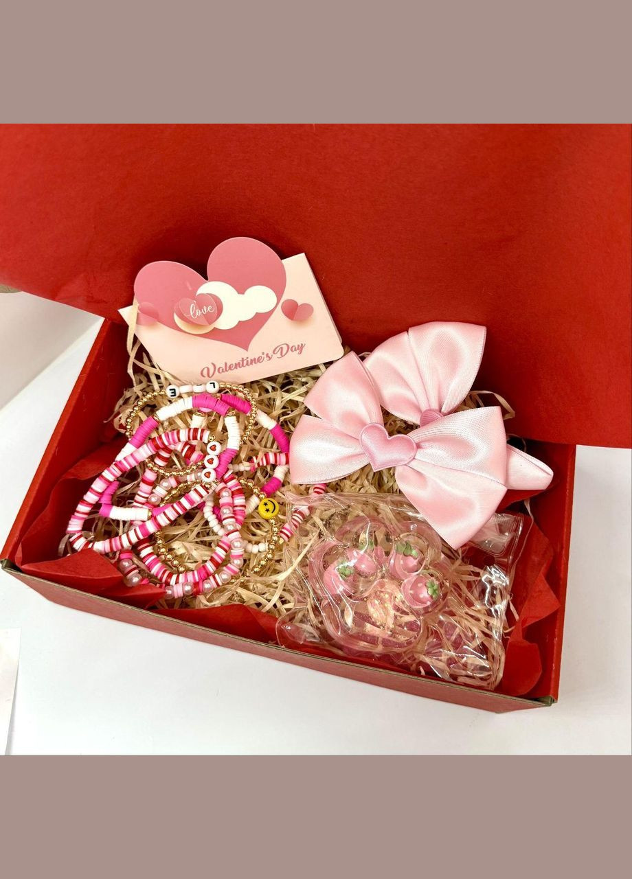 Подарочный набор для девочек (набор браслетов, таба лапка, валентинка, бантики) No Brand (333163609)